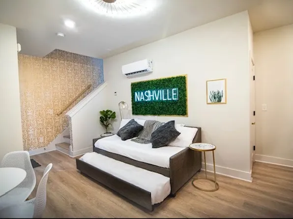 1701 Porter Rd #8, Nashville, TN 37206