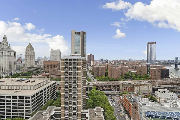 Sold by Halvatzis Realty | media 29