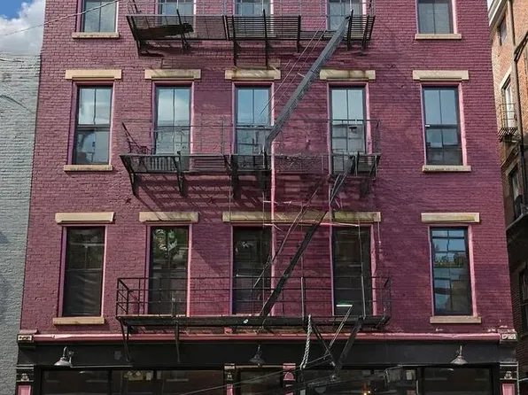 26 W 15th St, Cincinnati, OH 45202