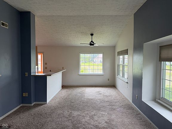 4th image of 8117 Crook Dr N