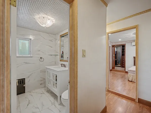 3731 Maple Avenue image 31 of 34