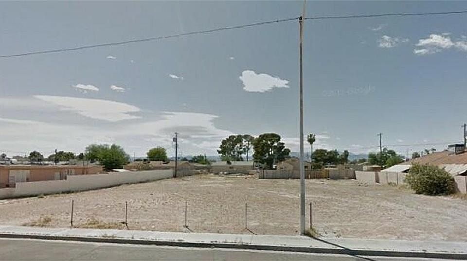1st image of 2227 Statz St