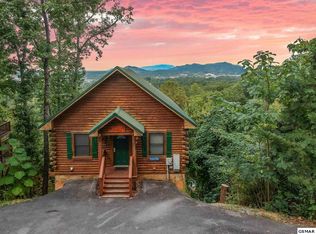3327 Pine Peak Way, Pigeon forge, TN 37862