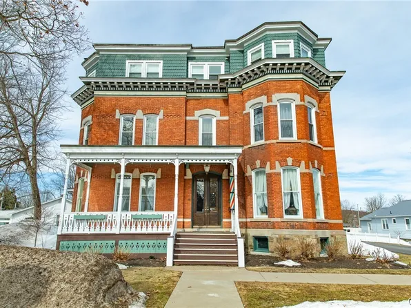 28 Church St, Camden, NY 13316