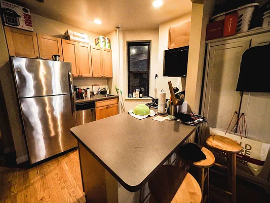 Rented by J & M Realty Services Corp (Management) | media 4