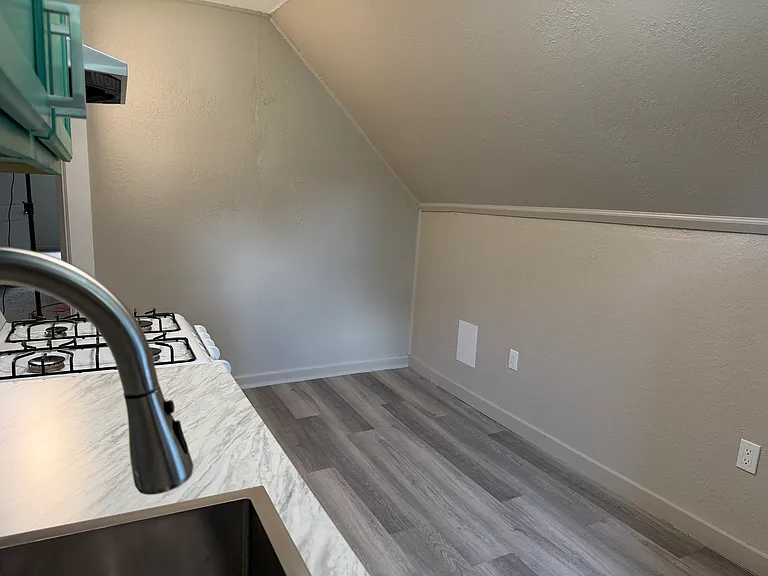 2728 W Virginia St #C — Photo 14