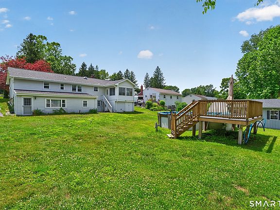 4th image of 26 Avery Road