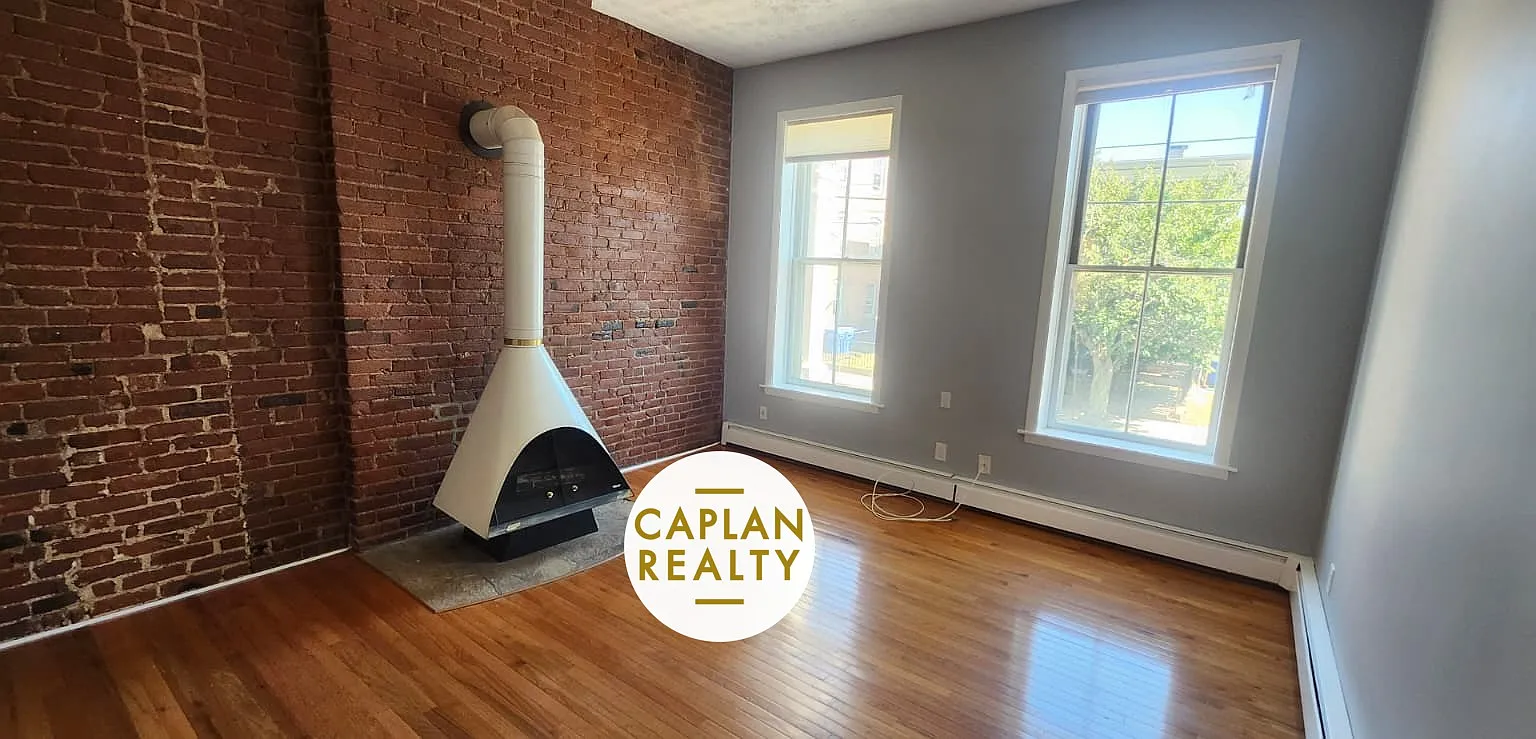1 bed, 850 sqft, $2,000 — Photo 3