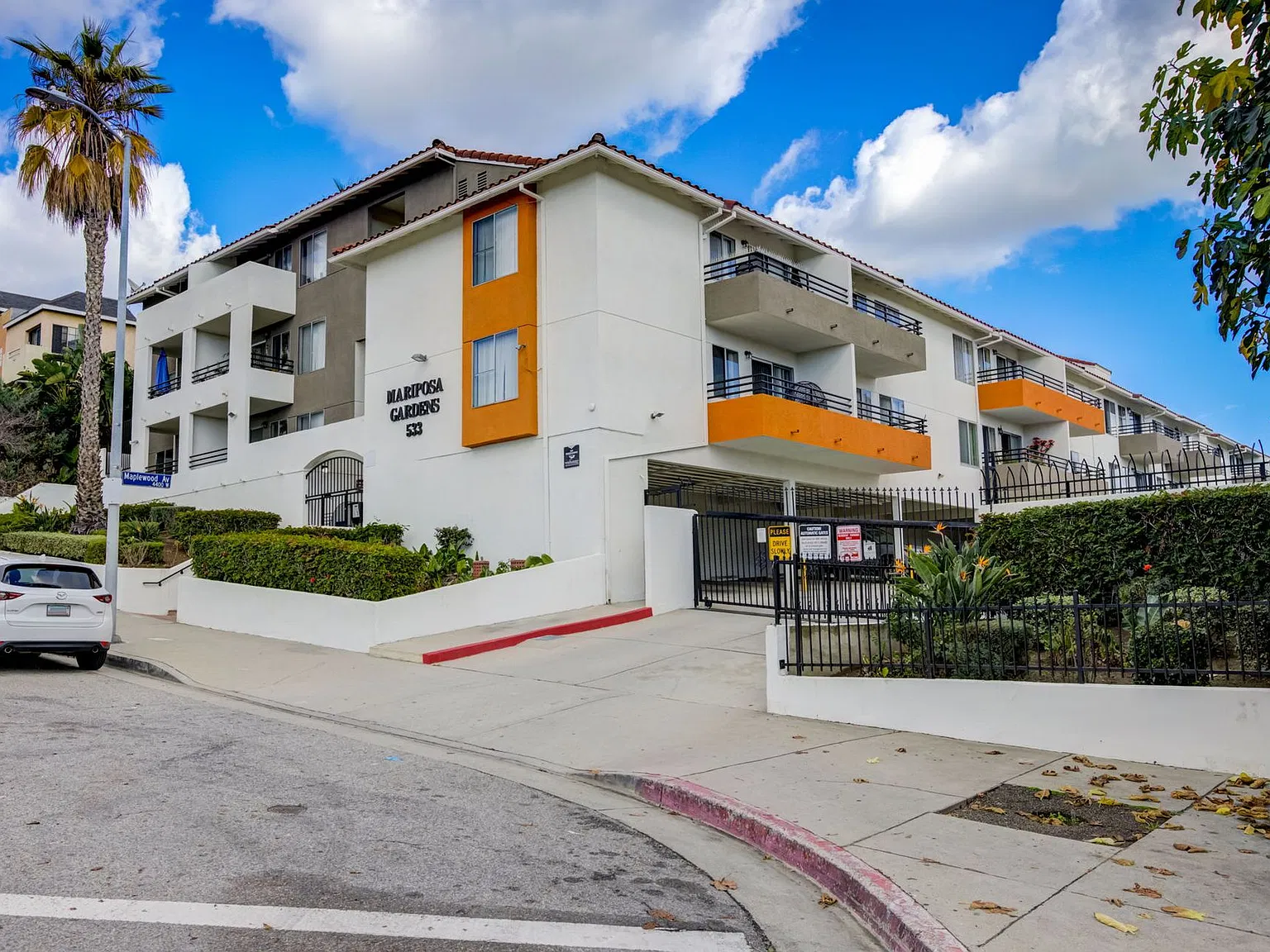 Mariposa Gardens Apartments — Photo 2