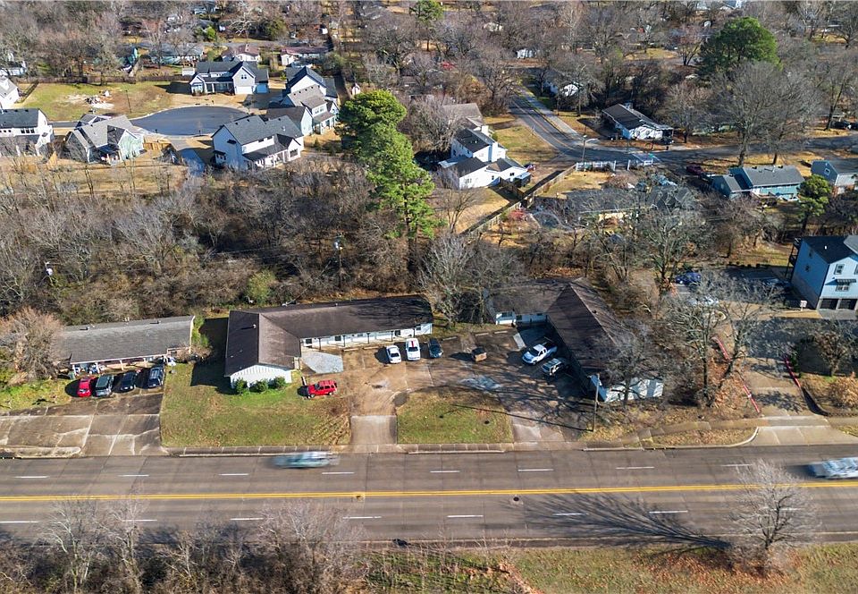 1st image of 2032 N Gregg Ave