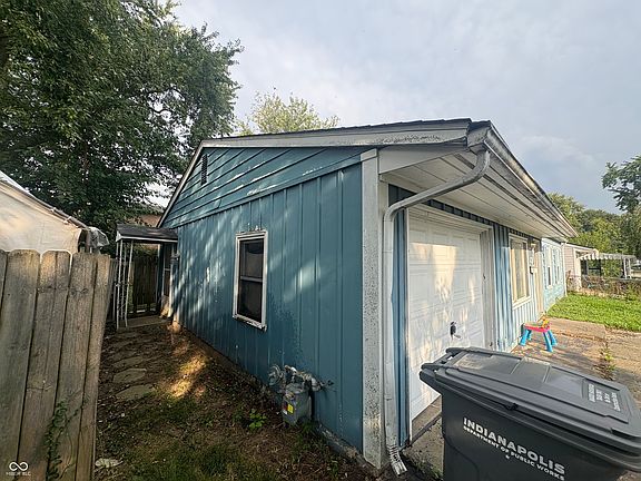 5th image of 3414 Ellen Dr