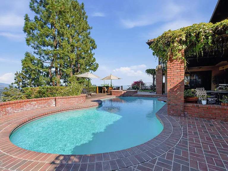 290 Saint Katherine La Canada — Photo 39