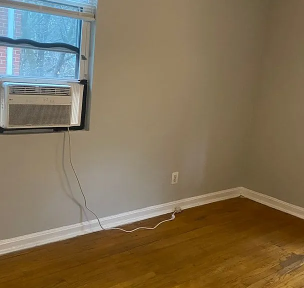 8320 Roanoke Ave — Photo 6