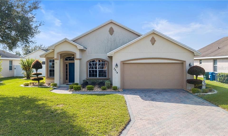 1st image of 3219 Oaktree Ln