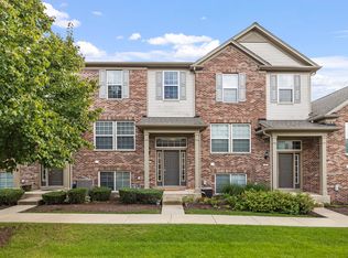 254 Devoe Dr, Oswego, IL