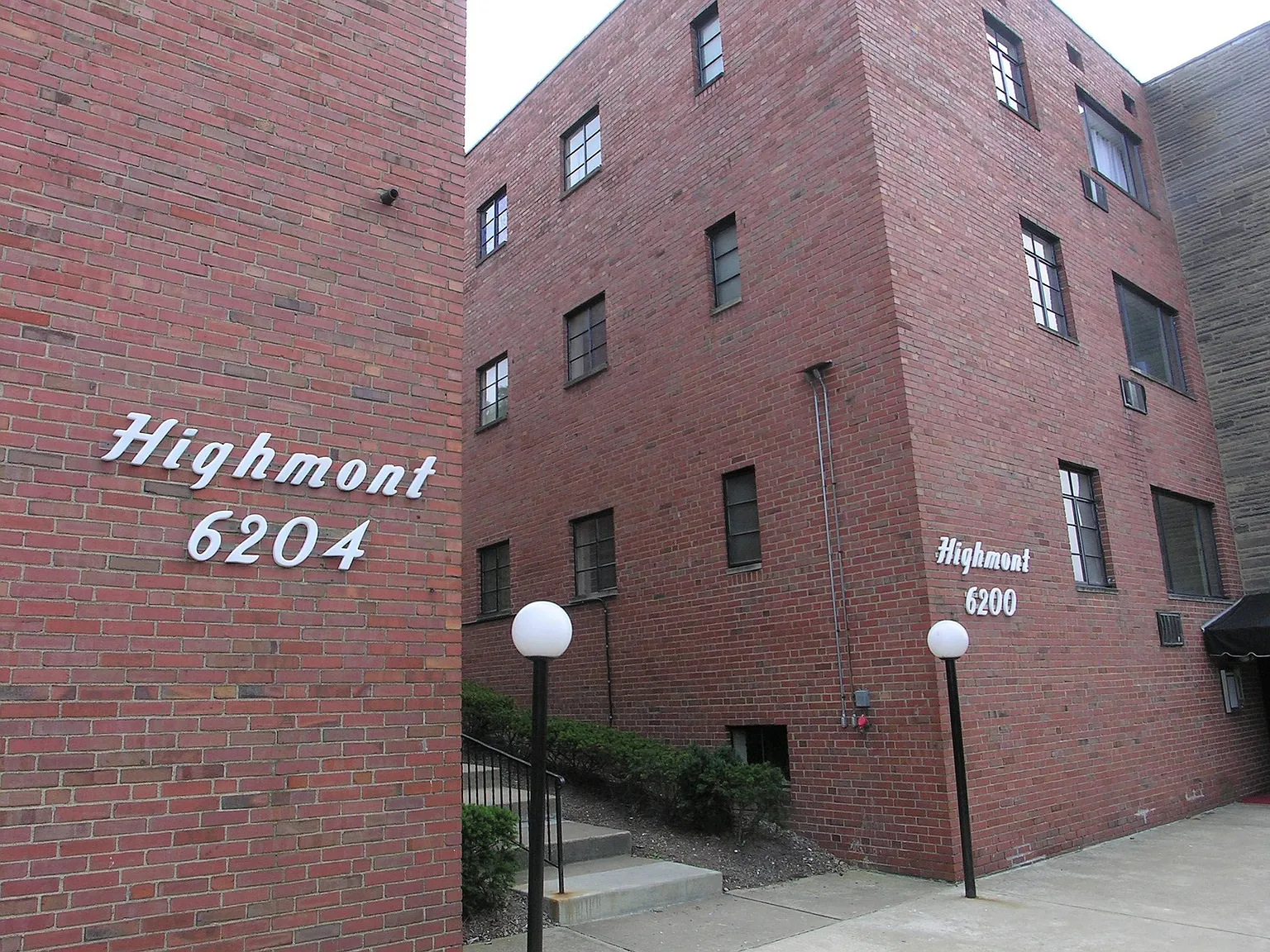 Highmont — Photo 3