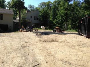 14031 Ford Rd, Madison, OH 44057