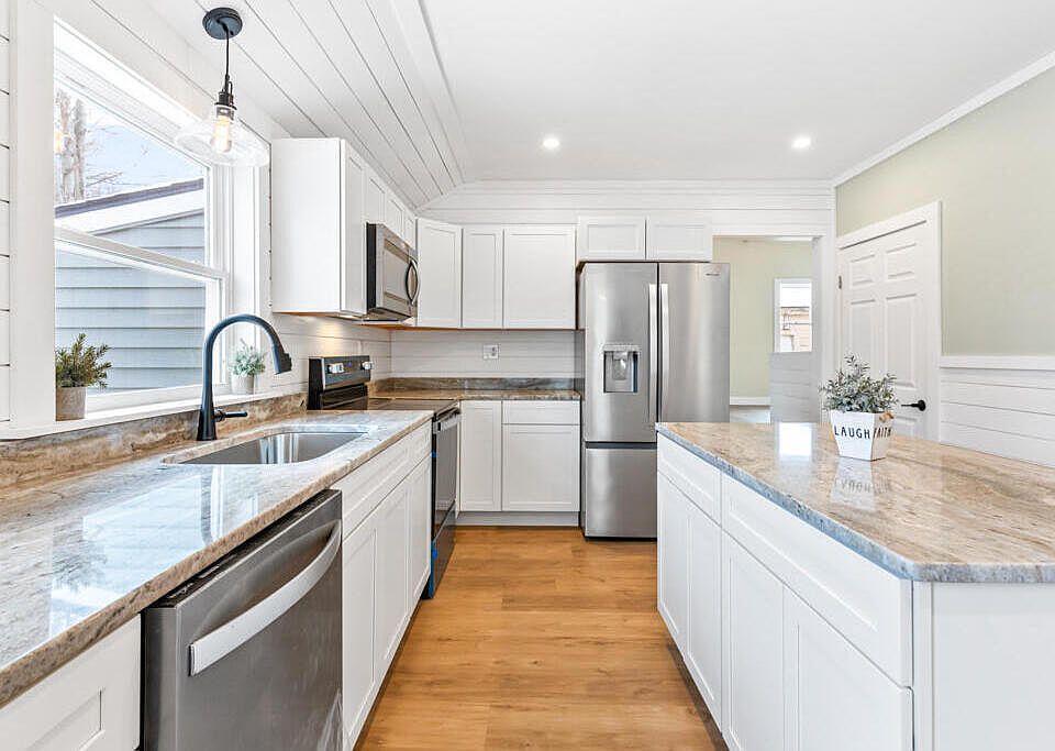 1st image of 203 Saco Avenue