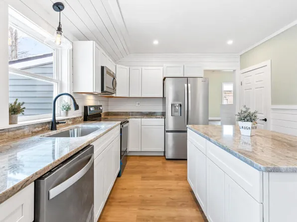 203 Saco Avenue, Old Orchard Beach, ME 04064