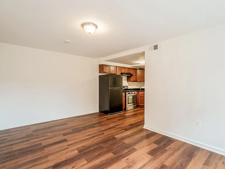 313 & 315 Anacostia Rd — Photo 30