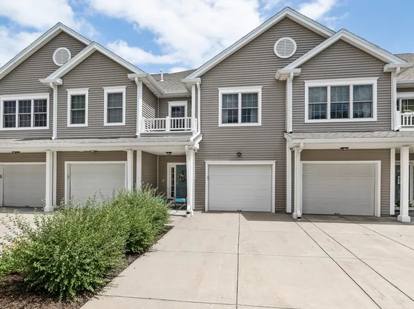 631 East St Unit D202, Mansfield, MA 02048