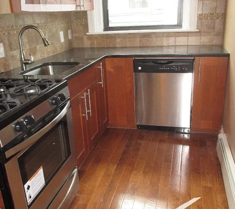 179 Harvard Ave #2B