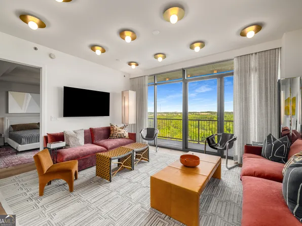 2233 Peachtree Rd NE Unit 1207, Atlanta, GA 30305
