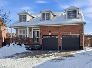 23 Mathews Ct, Brantford, ON N3T 0A9
