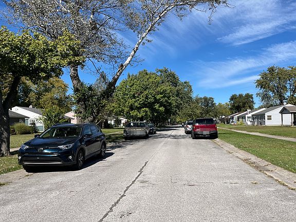 5th image of 17 N Guyer St