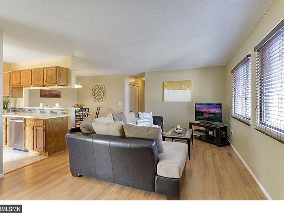 3rd image of 9014 Underwood Ln N