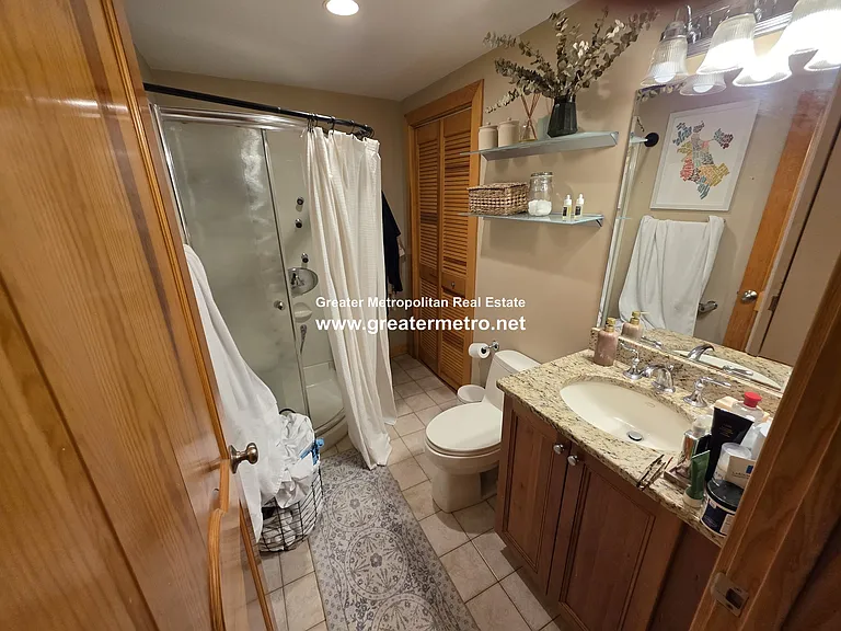 23 Henchman St #2R — Photo 11