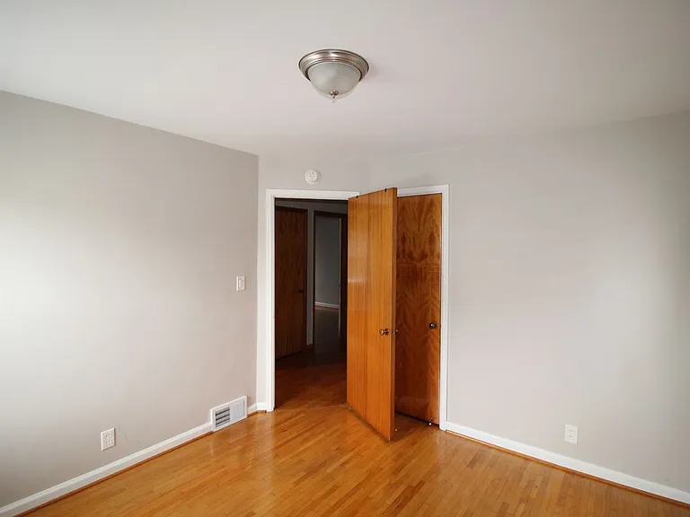 10427 S Morrow Cir — Photo 3