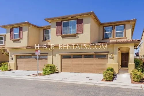 1653 Union Ln Photo 1