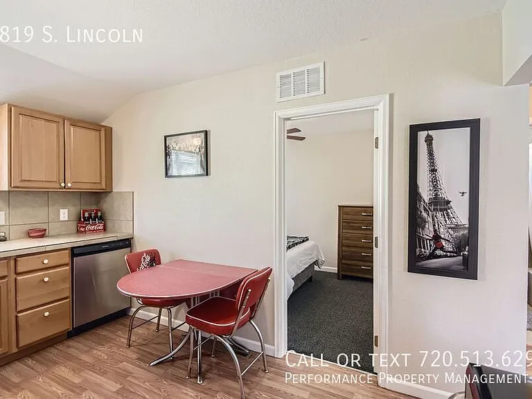 4819 S Lincoln St — Photo 9