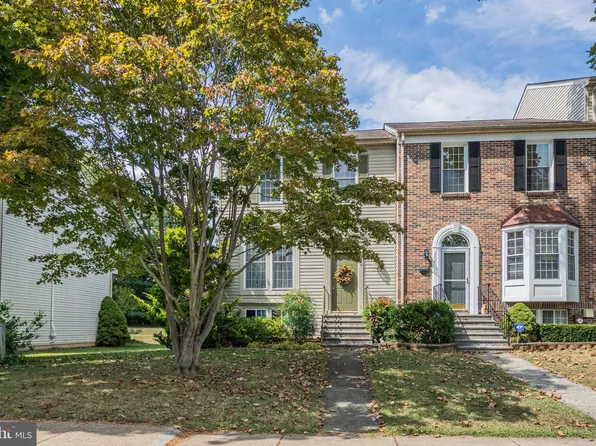 364 Doral Ct, Westminster, MD 21158