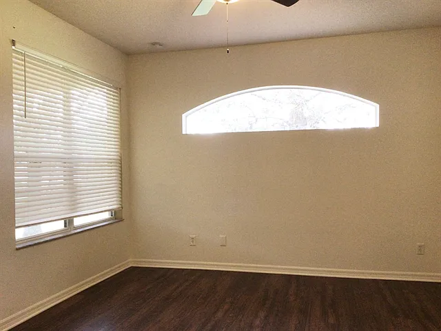 1726 Palmerston Cir — Photo 12