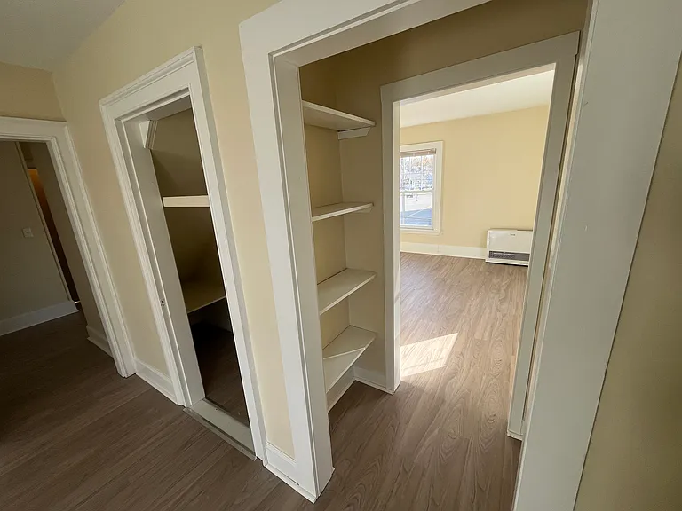 433 Broadway #2 — Photo 22