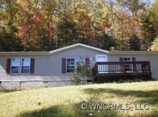 1362 Pleasant Grove Church Rd, Hendersonville, NC 28739