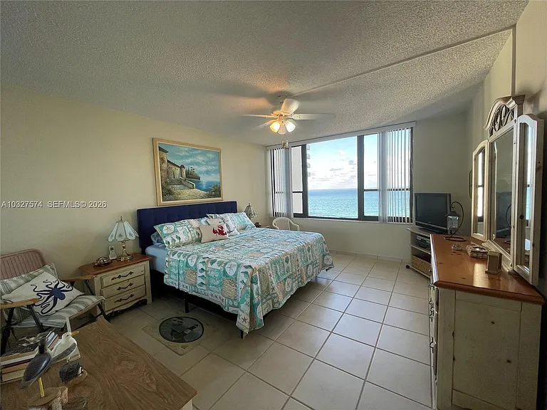 3505 S Ocean Dr #921 — Photo 5