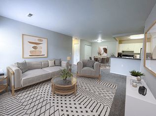 Waterford Pines, Waterford, MI 48327