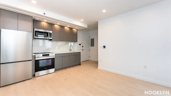 Rented by Nooklyn NYC LLC | media 114