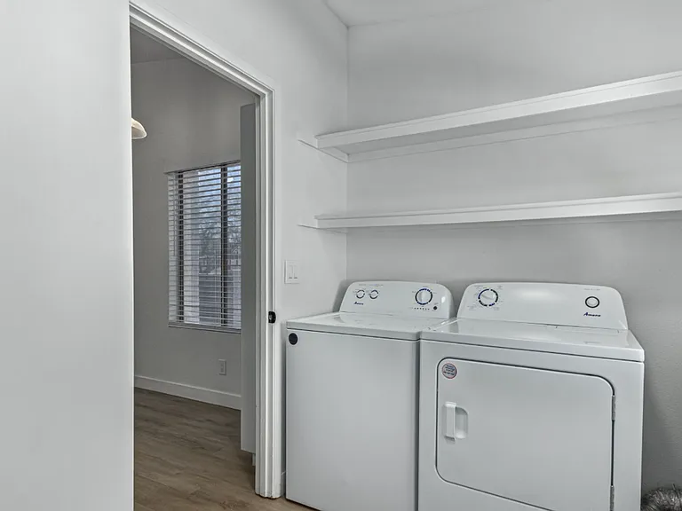 6105 S McKemy St — Photo 51