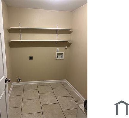 5th image of 4506 Kosarek Dr