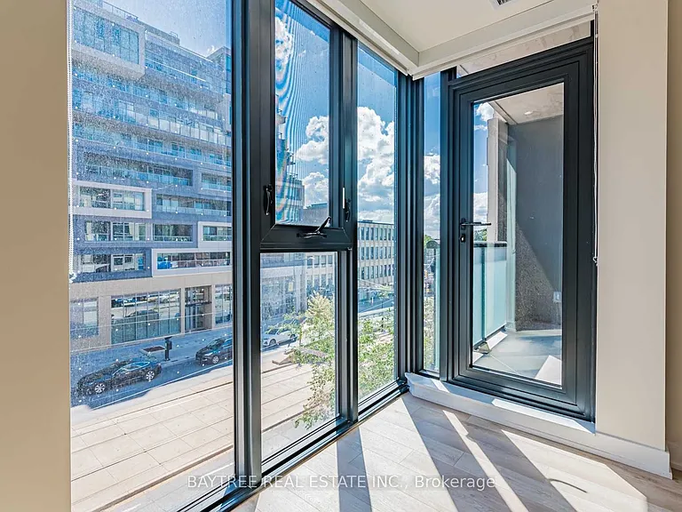 840 Saint Clair Ave W #414 — Photo 19