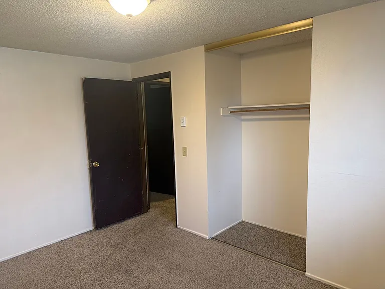 5040 E St #21 — Photo 16