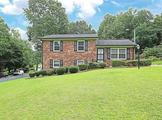 3003 Knollwood Dr, Gastonia, NC 28052