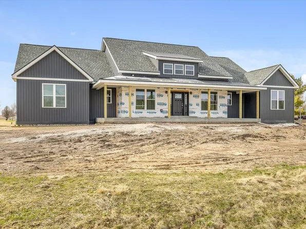 13150 Newbury Ln, Caledonia, IL 61011