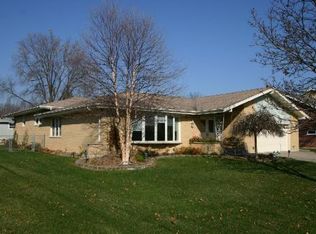 7244 W Pueblo Ln, Palos Heights, IL 60463