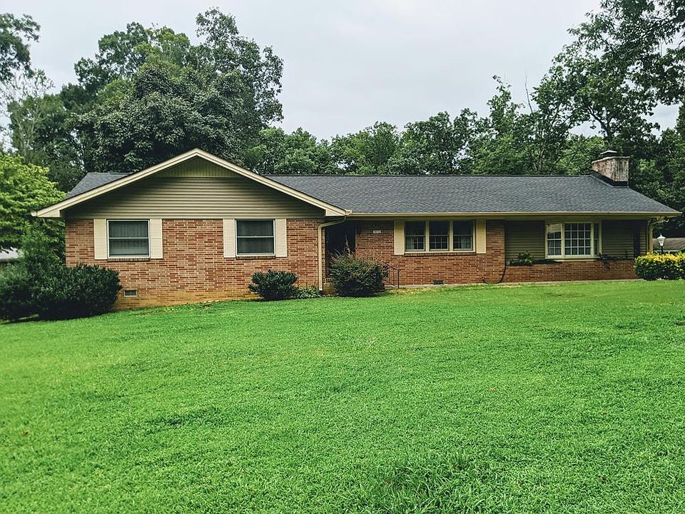 1st image of 3602 Woodland Dr NW