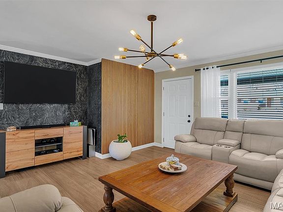 5th image of 4108 Park Hill Ct